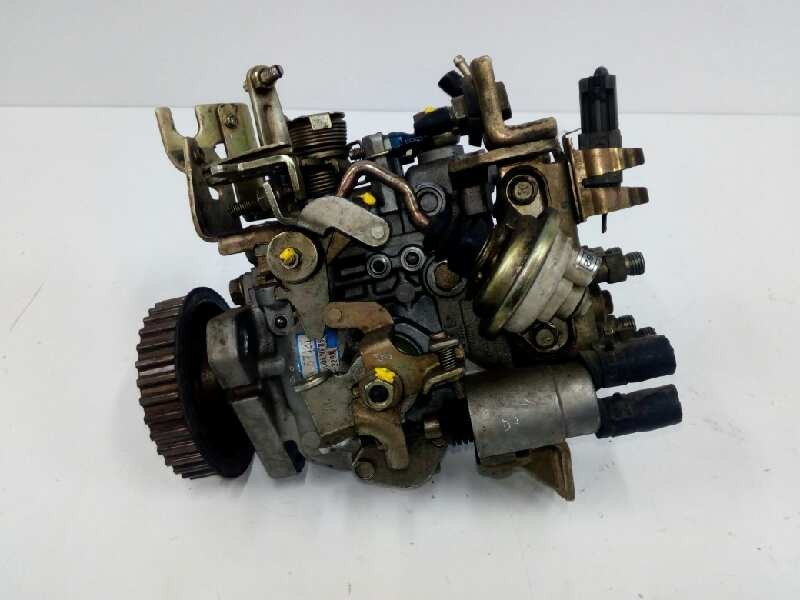 Recambio de bomba inyeccion para nissan primera berl./familiar (p10/w10) 2.0 diesel referencia OEM IAM 1670057J21 1047402292 