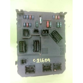 Recambio de caja reles / fusibles para peugeot 206 berlina xt referencia OEM IAM 9650584680 S118085220B 