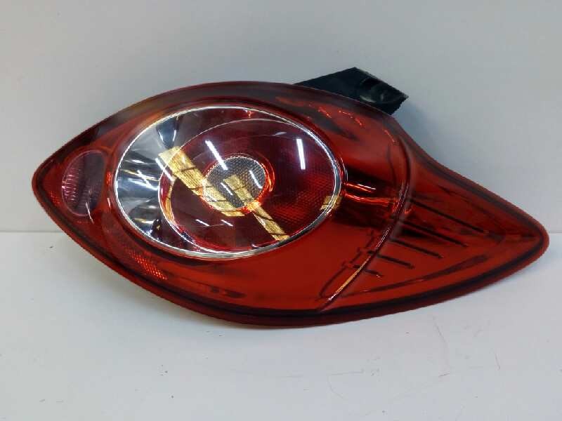 Recambio de piloto trasero derecho para ford ka (ccu) 1.3 tdci cat referencia OEM IAM 21730202  