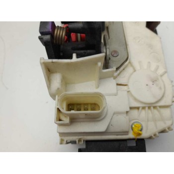 Recambio de cerradura puerta trasera derecha para dodge caliber 2.0 16v crd cat referencia OEM IAM 04589414AF  
