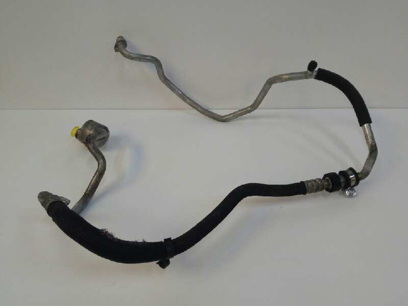 Recambio de tubos aire acondicionado para mercedes-benz clase c (w204) berlina 3.0 cdi cat referencia OEM IAM A2048303215  