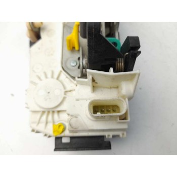 Recambio de cerradura puerta trasera izquierda para dodge caliber 2.0 16v crd cat referencia OEM IAM 04589415AF  