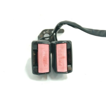 ENGANCHE CINTURON DERECHO 96498079XX TRASERO 