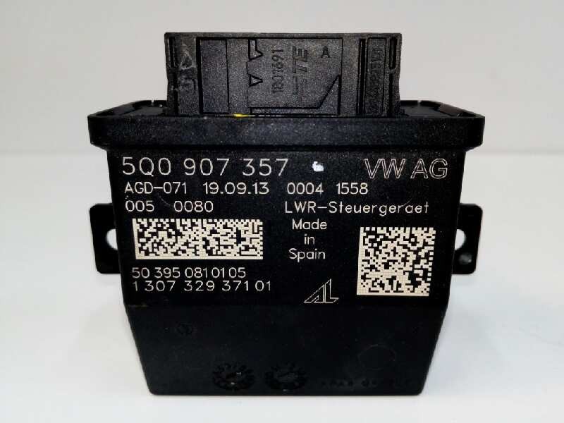 Recambio de modulo electronico para audi a3 sportback (8va) ambiente referencia OEM IAM 5Q0907357 REGULACION ALCANCE DE LUCES 
