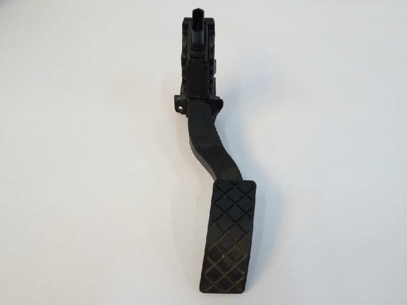 Recambio de potenciometro pedal para audi a3 sportback (8va) ambiente referencia OEM IAM 5Q1723503F 6PV01062101 