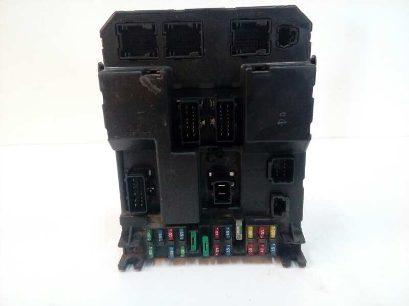 Recambio de caja reles / fusibles para peugeot 307 break / sw (s1) sw pack referencia OEM IAM 9651197580  