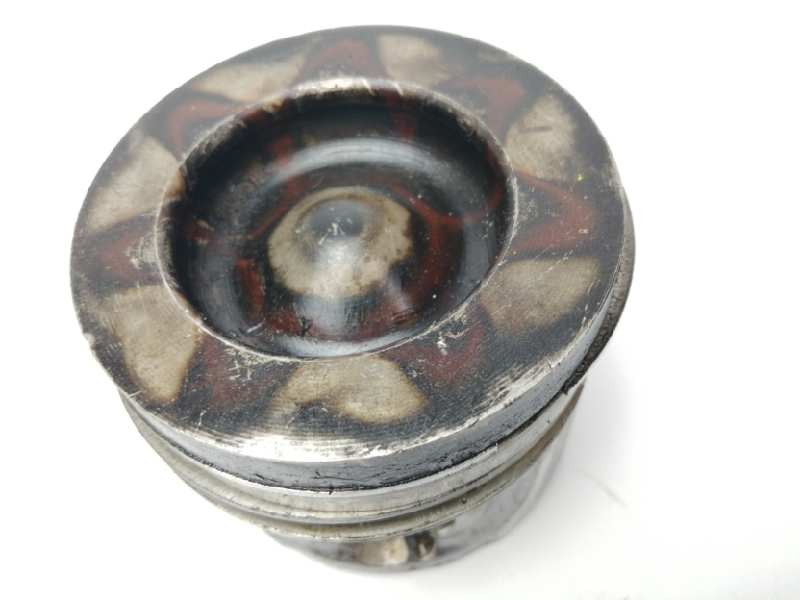 Recambio de piston para citroën berlingo station wagon xtr plus referencia OEM IAM   