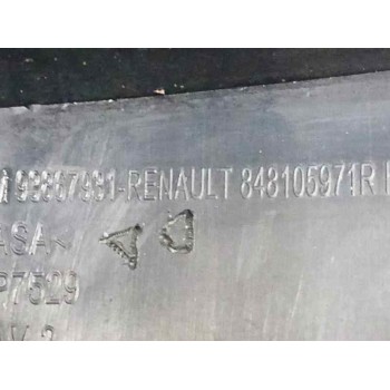 Recambio de molduras traseras para renault trafic furgón 2.0 dci diesel energy referencia OEM IAM 848105971R INCLUYE LUZ MATRICU