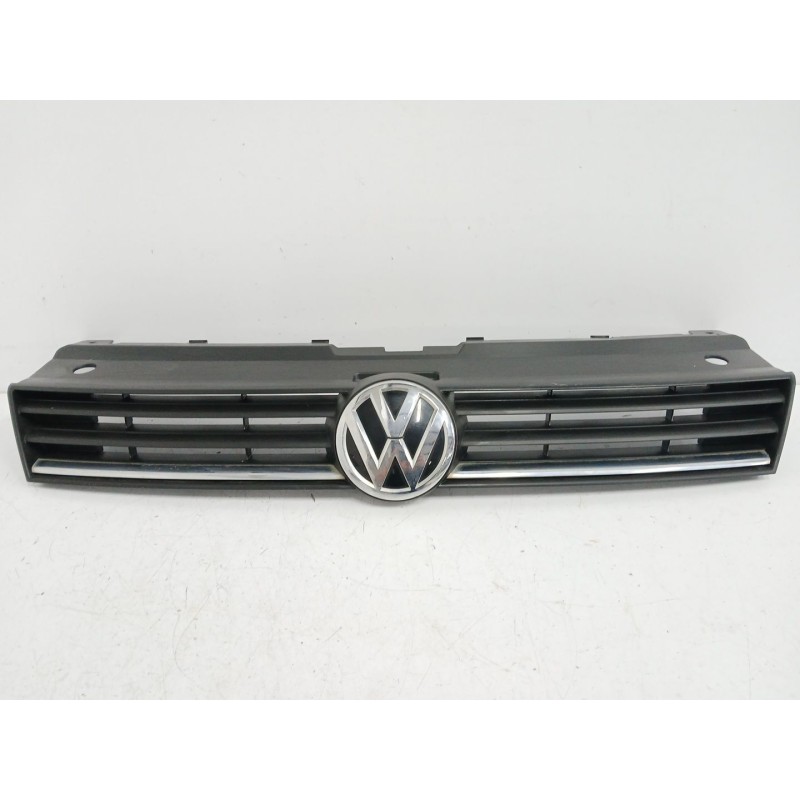 Recambio de rejilla delantera para volkswagen polo v (6r1, 6c1) 1.0 referencia OEM IAM 6C0853651G  6C0853651EWYR