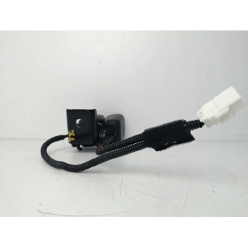 Recambio de enganche cinturon izquierdo para kia sportage iii (sl) 1.7 crdi referencia OEM IAM 1K06897511 TRASERO DOBLE 