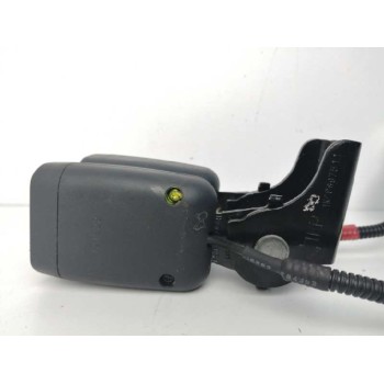 Recambio de enganche cinturon izquierdo para kia sportage iii (sl) 1.7 crdi referencia OEM IAM 1K06897511 TRASERO DOBLE 