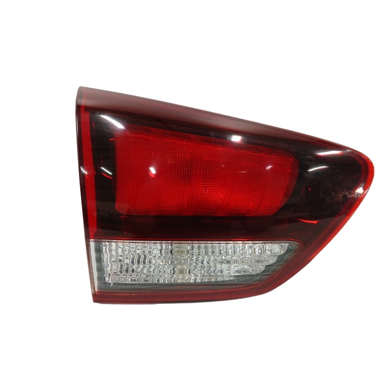 Recambio de piloto trasero izquierdo interior para kia carens iv 1.7 crdi referencia OEM IAM 92403A4  