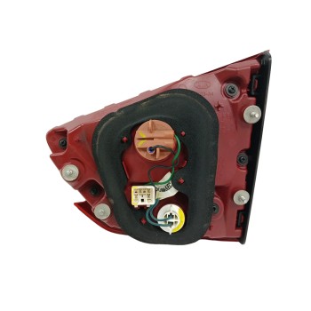 Recambio de piloto trasero izquierdo interior para kia carens iv 1.7 crdi referencia OEM IAM 92403A4  