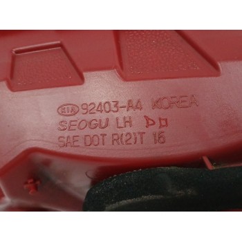 Recambio de piloto trasero izquierdo interior para kia carens iv 1.7 crdi referencia OEM IAM 92403A4  