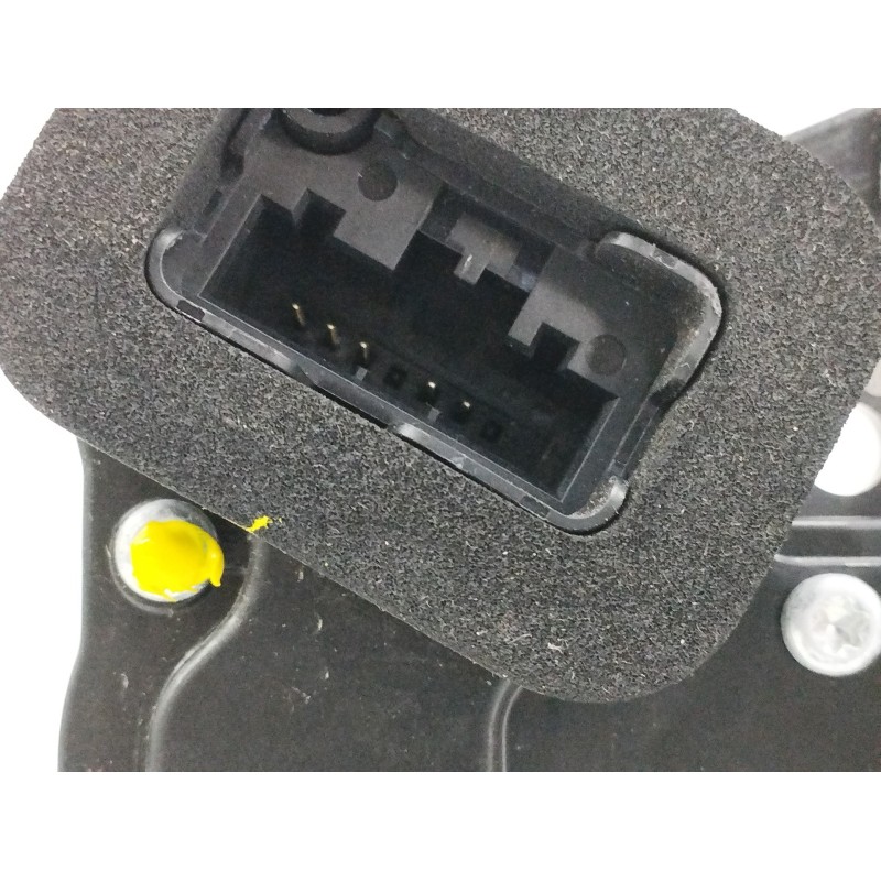 CERRADURA PUERTA DELANTERA IZQUIERDA