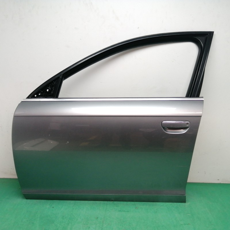 Recambio de puerta delantera izquierda para audi a6 berlina (4f2) 2.0 tdi referencia OEM IAM  OBSERVAR FOTOS 