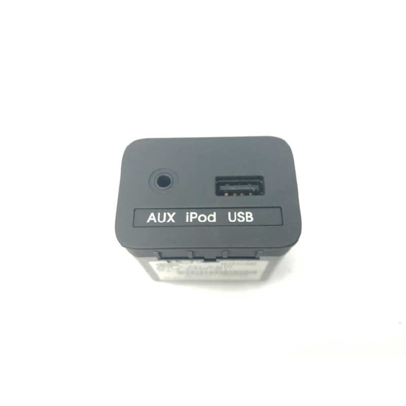 Recambio de modulo electronico para kia sportage iii (sl) 1.7 crdi referencia OEM IAM 961103W000 CONEXION AUXILIAR JACK Y USB 96