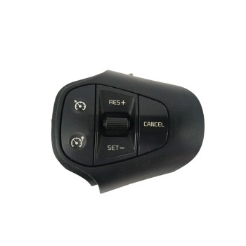 Recambio de mando volante para kia carens iv 1.7 crdi referencia OEM IAM  LADO DERECHO 