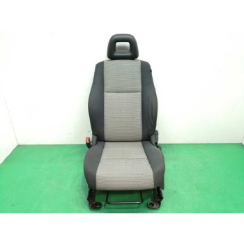 ASIENTO DELANTERO IZQUIERDO 