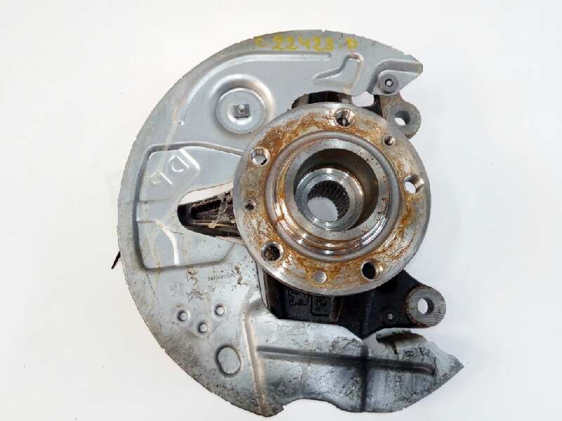 Recambio de mangueta delantera derecha para peugeot 308 1.2 12v e-thp referencia OEM IAM   