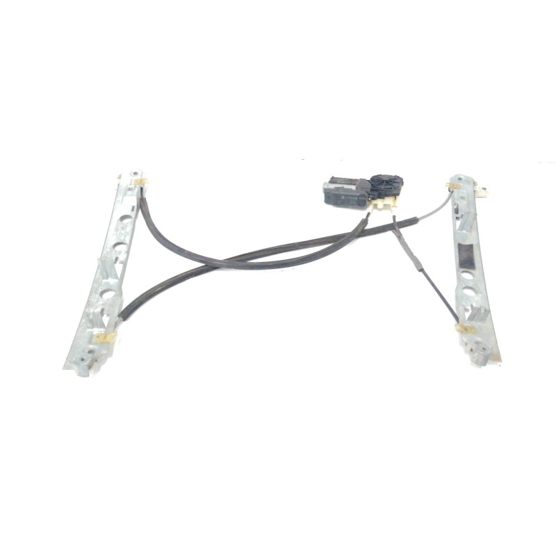 Recambio de elevalunas delantero izquierdo para renault megane ii berlina 3p 1.6 16v referencia OEM IAM FUNDA 8200325138 
