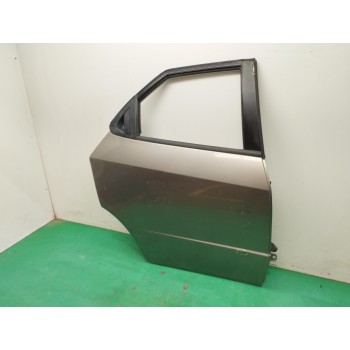 Recambio de puerta trasera derecha para honda civic berlina 5 (fk) 2.2 ctdi referencia OEM IAM 67510SMGE00ZZ OBSERVAR FOTOS 