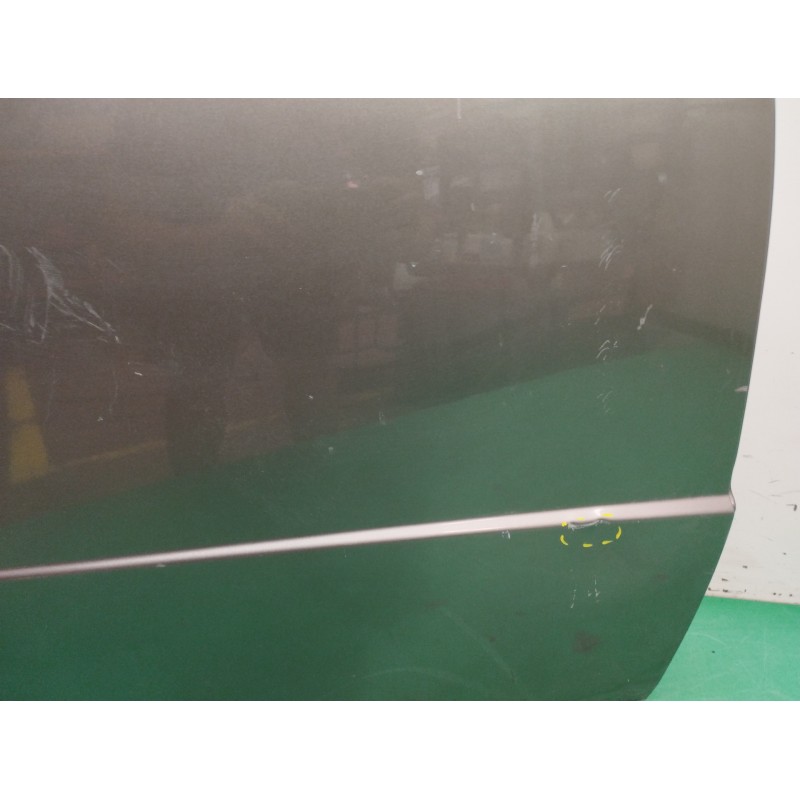 PUERTA TRASERA DERECHA OBSERVAR FOTOS