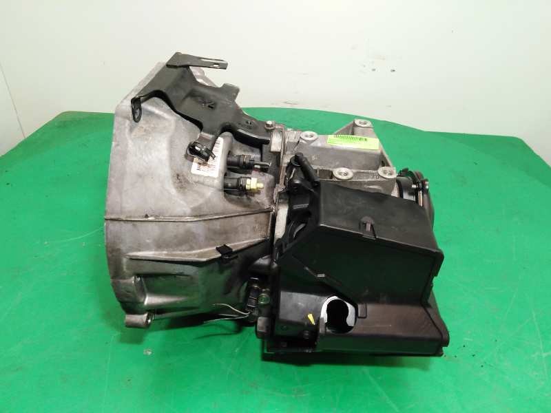Recambio de despiece caja cambios para ford fiesta (ccn) 1.5 tdci cat referencia OEM IAM BA6R7002ABB  