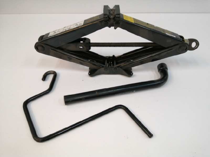 Recambio de gato para opel vectra c berlina 1.9 cdti referencia OEM IAM 13162852  