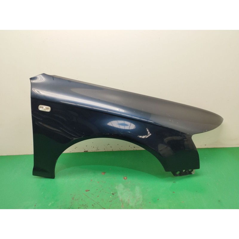 Recambio de aleta delantera derecha para audi a6 c6 (4f2) 3.0 tdi quattro referencia OEM IAM 4F0821104E  