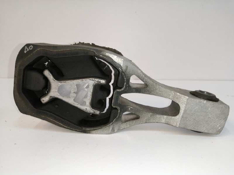 Recambio de soporte motor trasero para peugeot 308 1.2 12v e-thp referencia OEM IAM 9811786680 Recambio de soporte motor trasero para peugeot 308 1.2 12v e-thp referencia OEM IAM 9811786680
