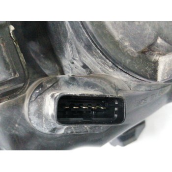 Recambio de faro derecho para renault megane ii berlina 3p 1.6 16v referencia OEM IAM 8200476431 PARA PULIR 