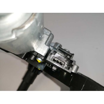 Recambio de motor limpia trasero para peugeot 308 1.2 12v e-thp referencia OEM IAM 9819523180 0390205110 