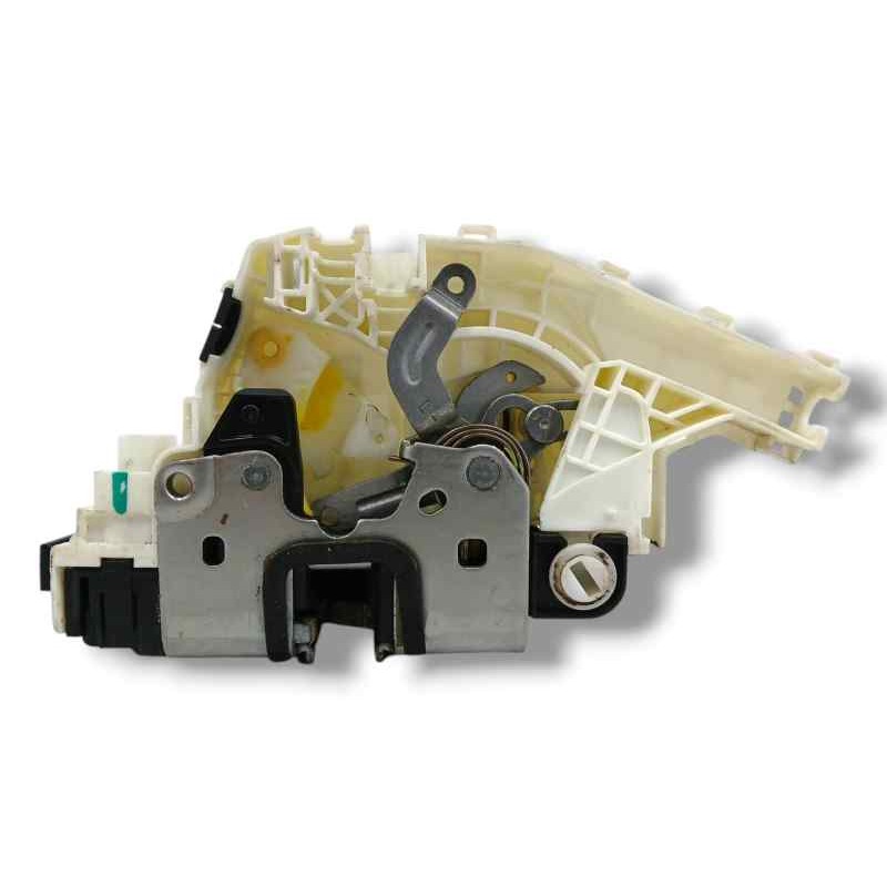 CERRADURA PUERTA TRASERA IZQUIERDA 52071197