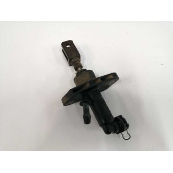 BOMBA EMBRAGUE 2381079J01 