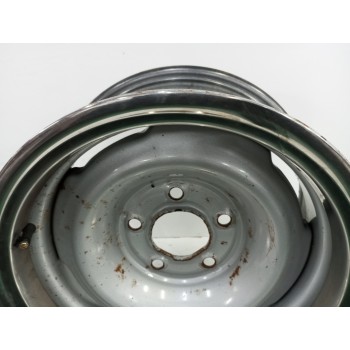 Recambio de llanta para chevrolet express autobús 5.3 2500 referencia OEM IAM K498 15JX7 5H 5X128