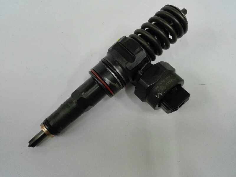 Recambio de inyector para skoda fabia (6y2/6y3) fresh referencia OEM IAM 038130073J 0414720015 