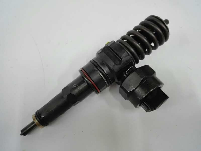 Recambio de inyector para skoda fabia (6y2/6y3) fresh referencia OEM IAM 038130073J 0414720015 