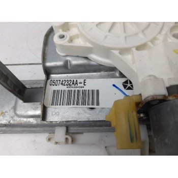 Recambio de elevalunas trasero derecho para dodge caliber 2.0 16v crd cat referencia OEM IAM 05074232AA  