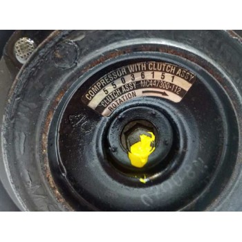 Recambio de compresor aire acondicionado para jeep gr.cherokee (zj)/(z) 4.0 cat referencia OEM IAM 55036151  