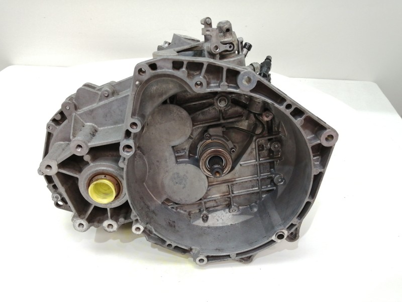 Recambio de caja cambios para saab 9-3 sport sedán 1.9 tid cat referencia OEM IAM F40 GETRAG Recambio de caja cambios para saab 9-3 sport sedán 1.9 tid cat referencia OEM IAM F40 GETRAG