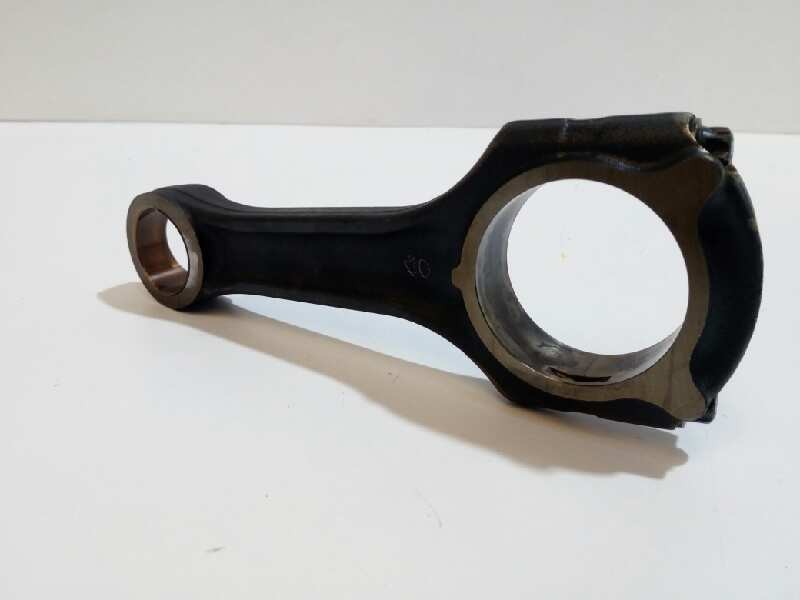 Recambio de biela para mercedes-benz vito caja cerrada 6.03  111 cdi compacto (639.601) referencia OEM IAM   