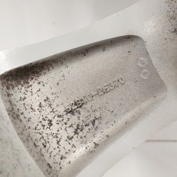 Recambio de llanta para hyundai tucson (jm) 2.0 crdi referencia OEM IAM 529102E300 6,5JX16 ET46 5H 5X114