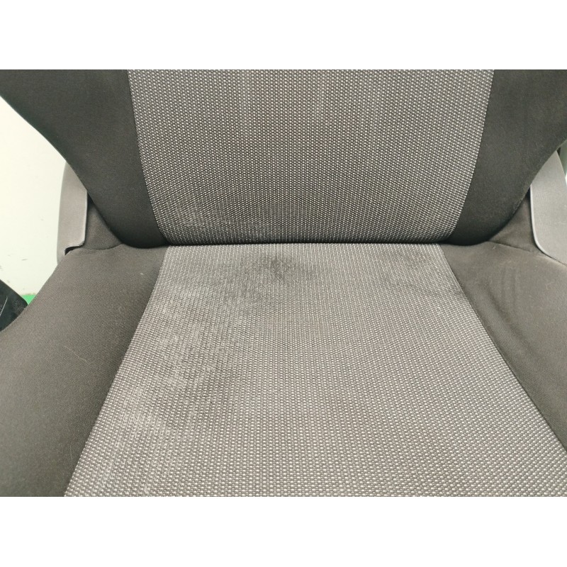 ASIENTO DELANTERO IZQUIERDO OBSERVAR FOTOS