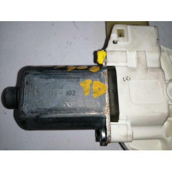 Recambio de motor elevalunas trasero derecho para bmw serie 7 (f01/f02) 750ld xdrive referencia OEM IAM 70460320 0130822515 