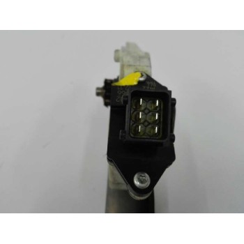 Recambio de motor elevalunas delantero izquierdo para opel vectra c berlina 2.0 dti referencia OEM IAM 9178987 106045100 