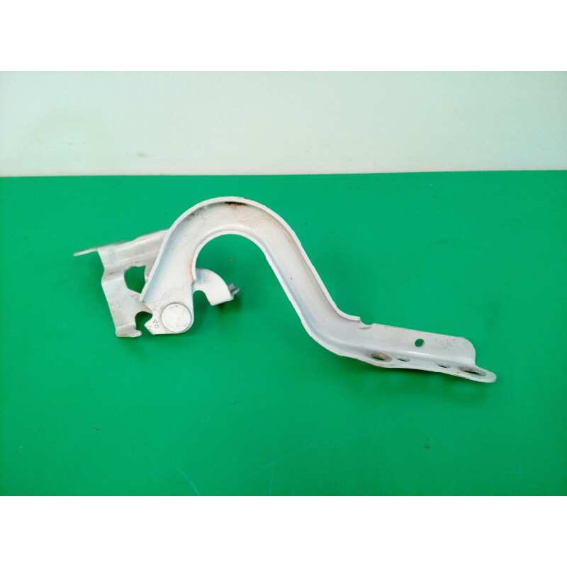 Recambio de bisagra capo derecha para toyota yaris (_p13_) 1.0 (ksp130_) referencia OEM IAM   
