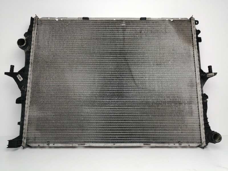 Recambio de radiador agua para volkswagen touareg (7la) 3.0 v6 tdi dpf referencia OEM IAM 7L6121253B Recambio de radiador agua para volkswagen touareg (7la) 3.0 v6 tdi dpf referencia OEM IAM 7L6121253B