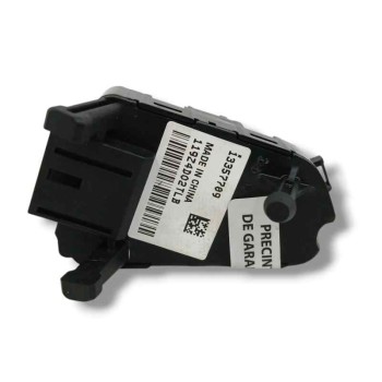 Recambio de mando volante para opel adam 1.4 16v cat (a 14 xel / ldd / l2z) referencia OEM IAM 13357709 LADO IZQUIERDO 