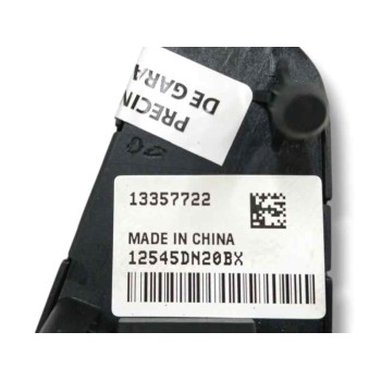 Recambio de mando volante para opel adam 1.4 16v cat (a 14 xel / ldd / l2z) referencia OEM IAM 13357722 LADO DERECHO 